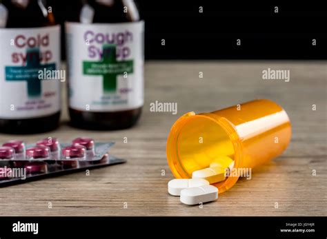 common drugs  medications  treat  flu stock photo alamy