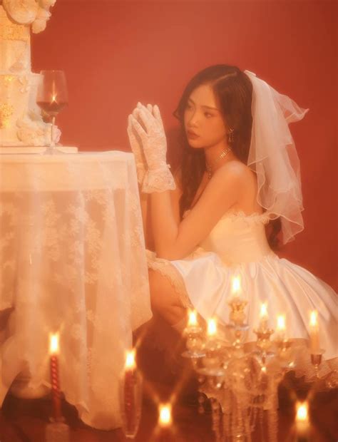 Hot Girl V N Ng I M Ch U Anh Khoe Nhan S C Tr N T U I Ng I P Vi T Gi I Tr