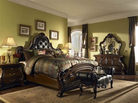 35 Inspiring Traditional Bedroom Ideas