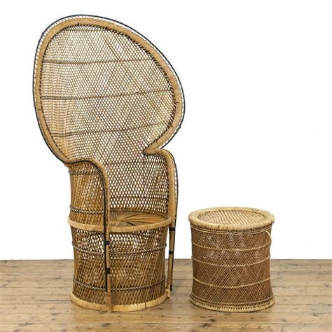 Vintage Wicker Peacock Chair With Matching Wicker Stool M 3995