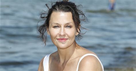 Anna Popek Kusi D Ugimi Nogami W Bikini Wow Pomponik Pl