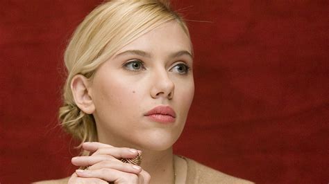 Scarlett Johansson Blonde Girl Actress Wallpaper X