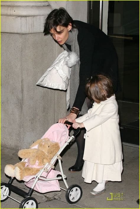 Photo Suri Cruises Stroller 10 Photo 1641691 Just Jared