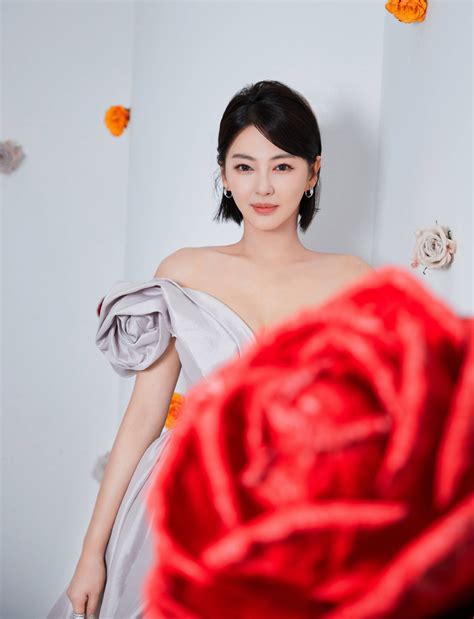 M N S C C A M Nh N Hot Nh T M Nay D Ng M Ch Kinh Di M Ngh T Th C Ng C C T Nh Y