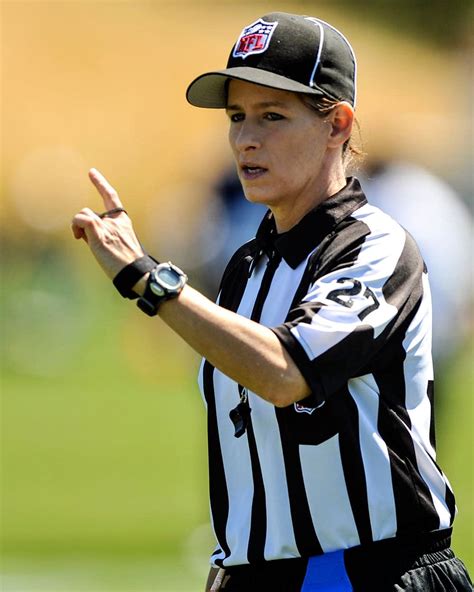 Nfl Female Ref / Published fri, apr 10 20152:36 pm. - Gannuman