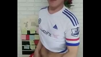 Masturbándose con el fútbol XVIDEOS