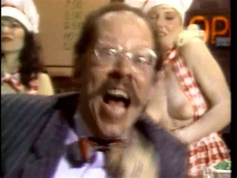 NAKED PIZZA XHamster