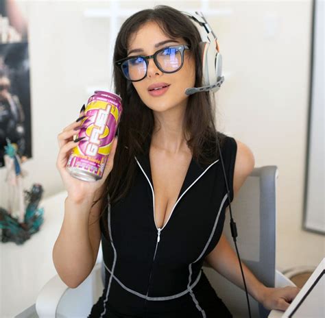 Sssniperwolf Nude Pics And Porn Video Periteen
