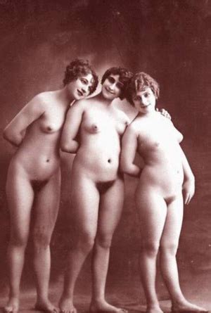 Very Hairy Pussy Naked Vintage Retro Girl XXX Dessert Picture