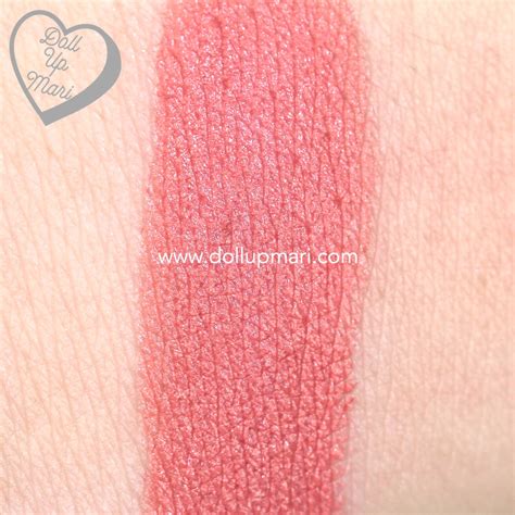 Maybelline Color Sensational Inti Matte Nudes Lipstick 555 Naked Coral