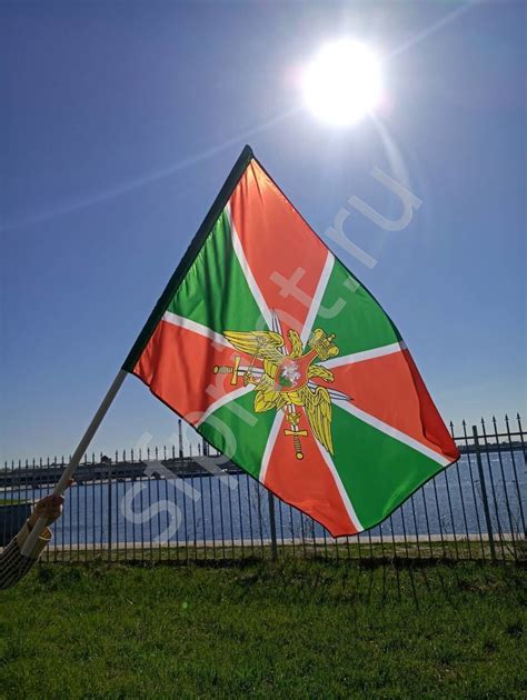 Флагштоки в Спб | Купить флагштоки разной высоты | Уличные и офисные ...