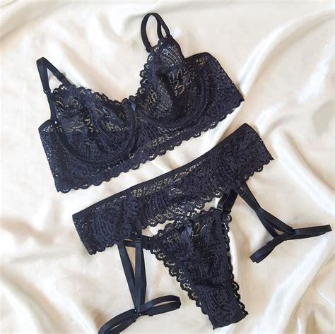 Conjunto Cinta Liga Preto Conheça a Treacy Lingerie uma marca de