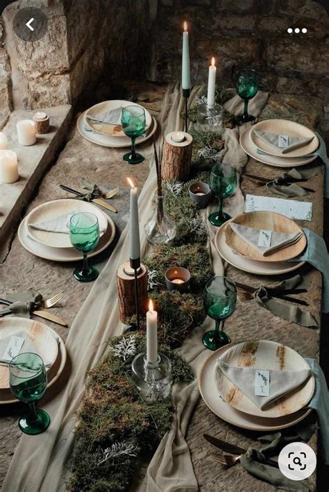 Pin by Emma Persson on Bröllop Vintage wedding table Moss wedding