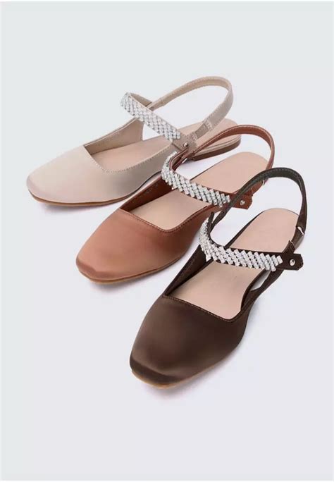Buy My Ballerine Charlize Comfy Ballerina In Nude Online Zalora Malaysia