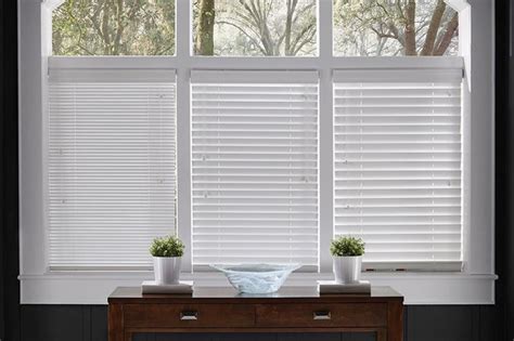 White Wood Blinds 1 Inch 2 Inch 2 12 Inch Closed Wood Blinds