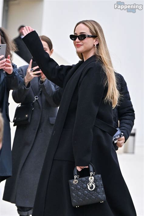 Jennifer Lawrence Showcases Her Sexy Tits At The Christian Dior Fashion Show 148 Photos