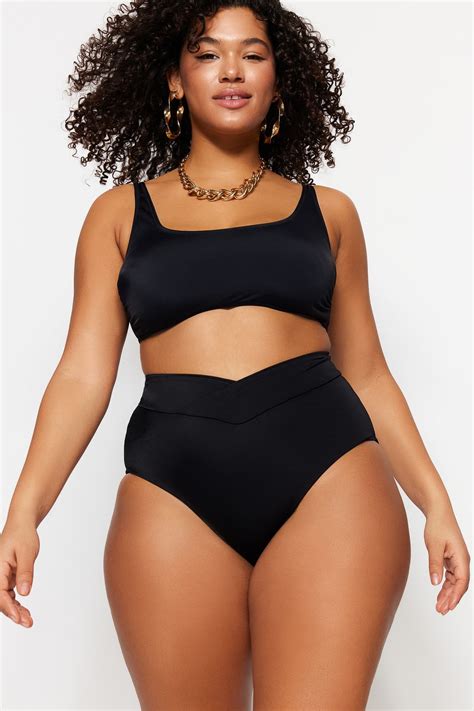 Trendyol Curve Siyah Yüksek Bel Verev Detaylı Büyük Beden Bikini Altı TBBSS CR Fiyatı