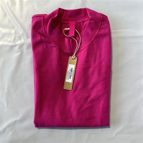 Small Hot Pink Skims Athletic Tank Top High Nevk Depop