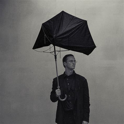 This article explains how no neck jay became an internet sensation 17