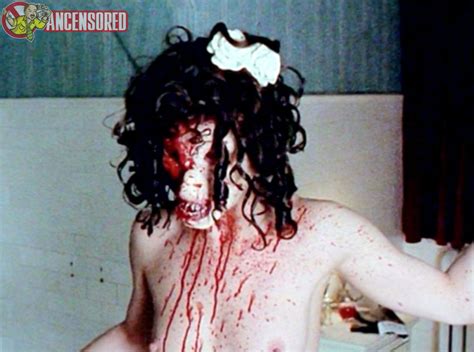 Caroline Hoermann nude pics página 1