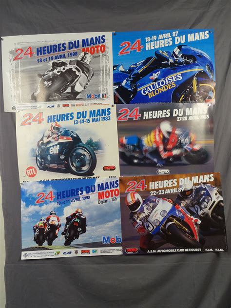 Lot D Affiches Ou Posters Du 24 Heures Du Mans Motos 25 Environs Et