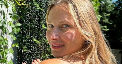 Bikini odchodzi do lamusa Jej strój to hit na lato WP Kobieta