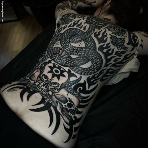 Anisa Jomha Nude Onlyfans Leaks Fappening Fappeningbook