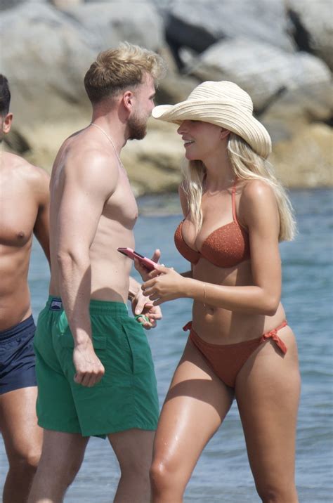 Zara Mcdermott White Dots And Orange Bikini Photos The Fappening