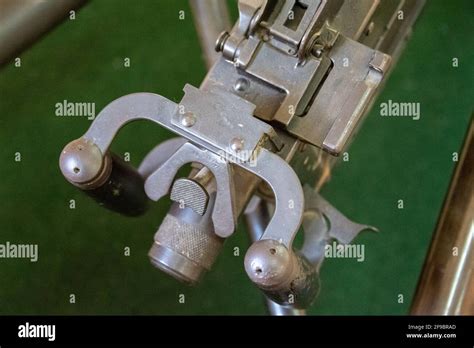 machine gun  res stock photography  images alamy
