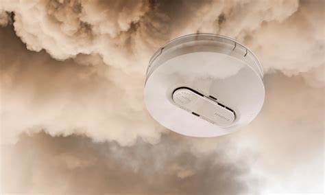 5 Signs Your Smoke Alarm Needs Replacing | O'Brien Electrical