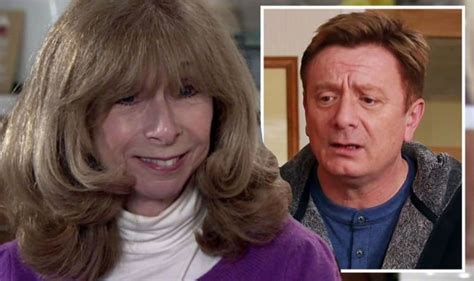 Coronation Streets Gail Platt Returns To Cobbles With Ex Husband