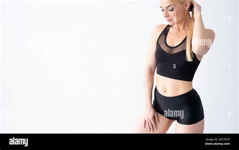 Blonde Fitness Model Hi Res Stock Photography And Images Alamy
