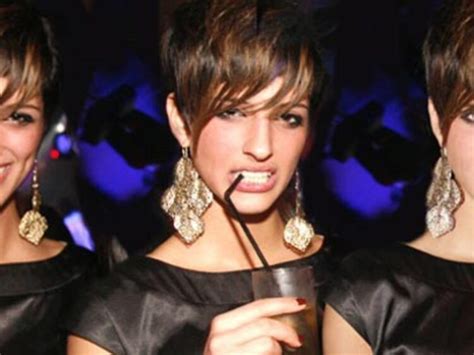 9 Hot Sexy Aylin Koseturk Bikini Pics