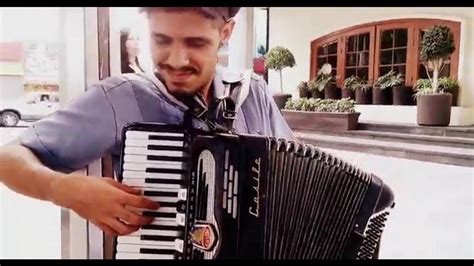 El Mejor Acordeonista De MÉxico Adrián Velasco Street Music Mx