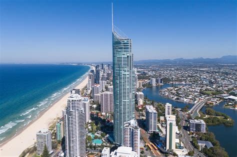 Q1 Resort And Spa ⋆⋆⋆⋆ Surfers Paradise Australia Season Deals