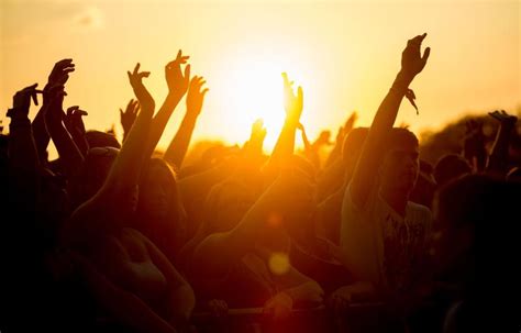 What's Our Anthem? Searching For the Song of The Summer of 2014 | The ...