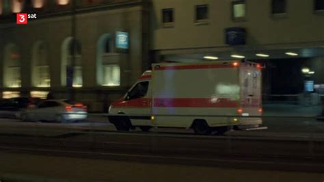 Imcdb Org Mercedes Benz Sprinter Rtw Was W In Polizeiruf