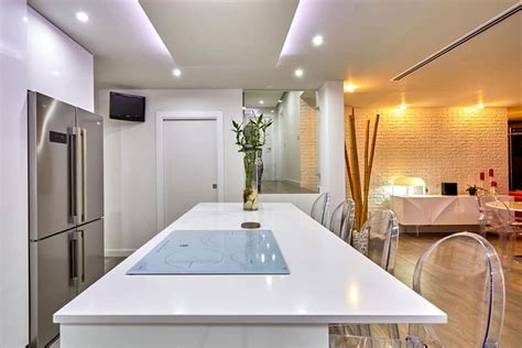 plan de travail quartz silestone iconic white megastone