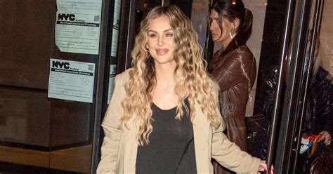 Lala Kent Shares Another Nude Baby Bump Photo Despite Backlash