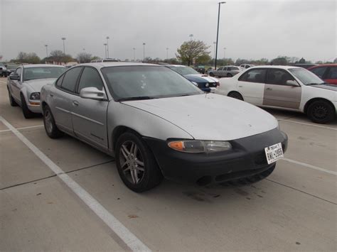 2003 Pontiac Grand Prix SE [Beater] by TR0LLHAMMEREN on DeviantArt