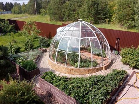 круглая теплица оранжерея | Outdoor decor, Green rooms, Outdoor bed