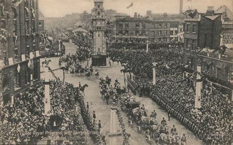 The Royal Progress, St. George's Circus, South London England Postcard