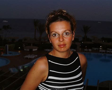 Sexy MILF In Glasses 21 161