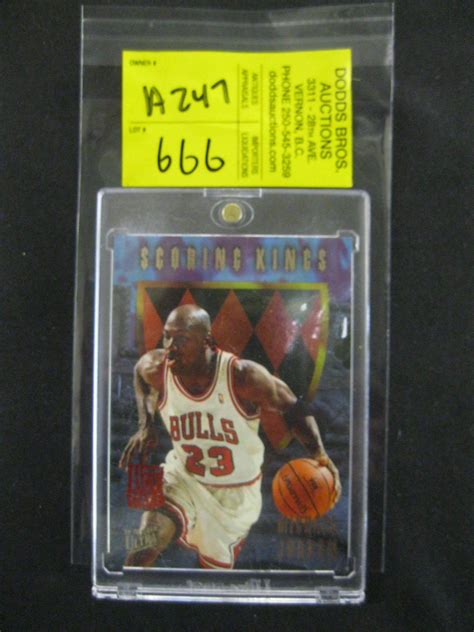 MICHAEL JORDAN BASKETBALL CARD