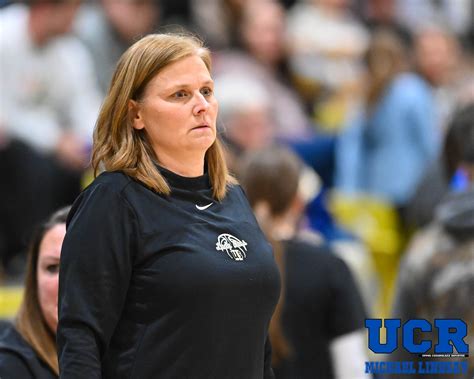 Ty Cobb Drops 30, Taylor Dolente Eclipses 1,000 Career Points As