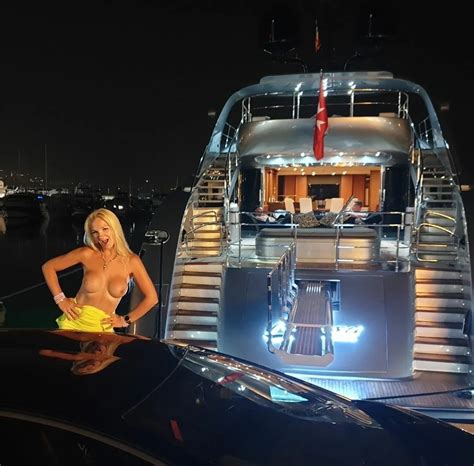 Public Flashing Nude Pics Xhamster