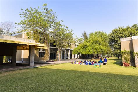 Eklavya School, Ahmedabad Employees, Location, Alumni | LinkedIn