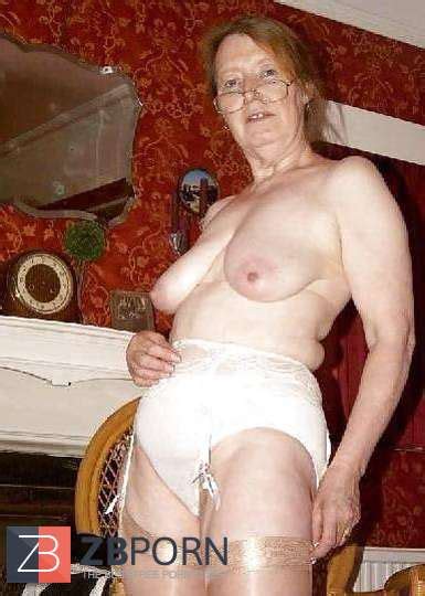 Que Des Grands Meres ZB Porn