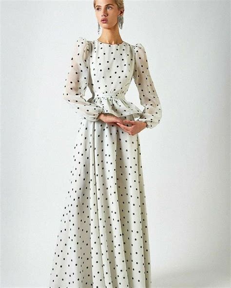 Pin by Larissa D on Moda/fashion ll | Designer dresses couture, Sleeves ...
