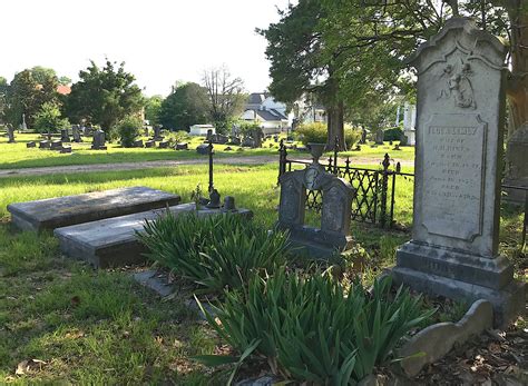 Unearthing Arkansas Family Secrets: Grave Search and More 5